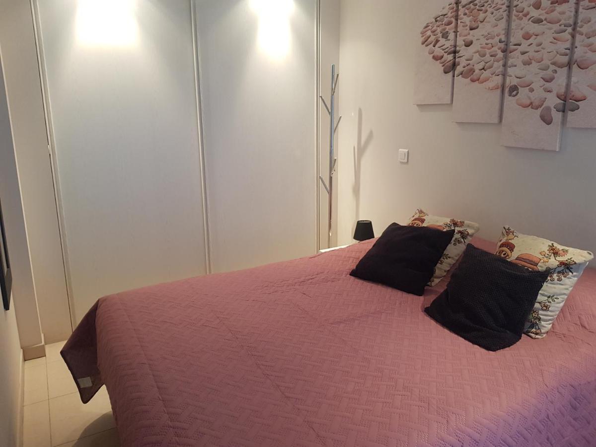 Beau Appartement Avec Garage Ferme โบโซเลย ภายนอก รูปภาพ
